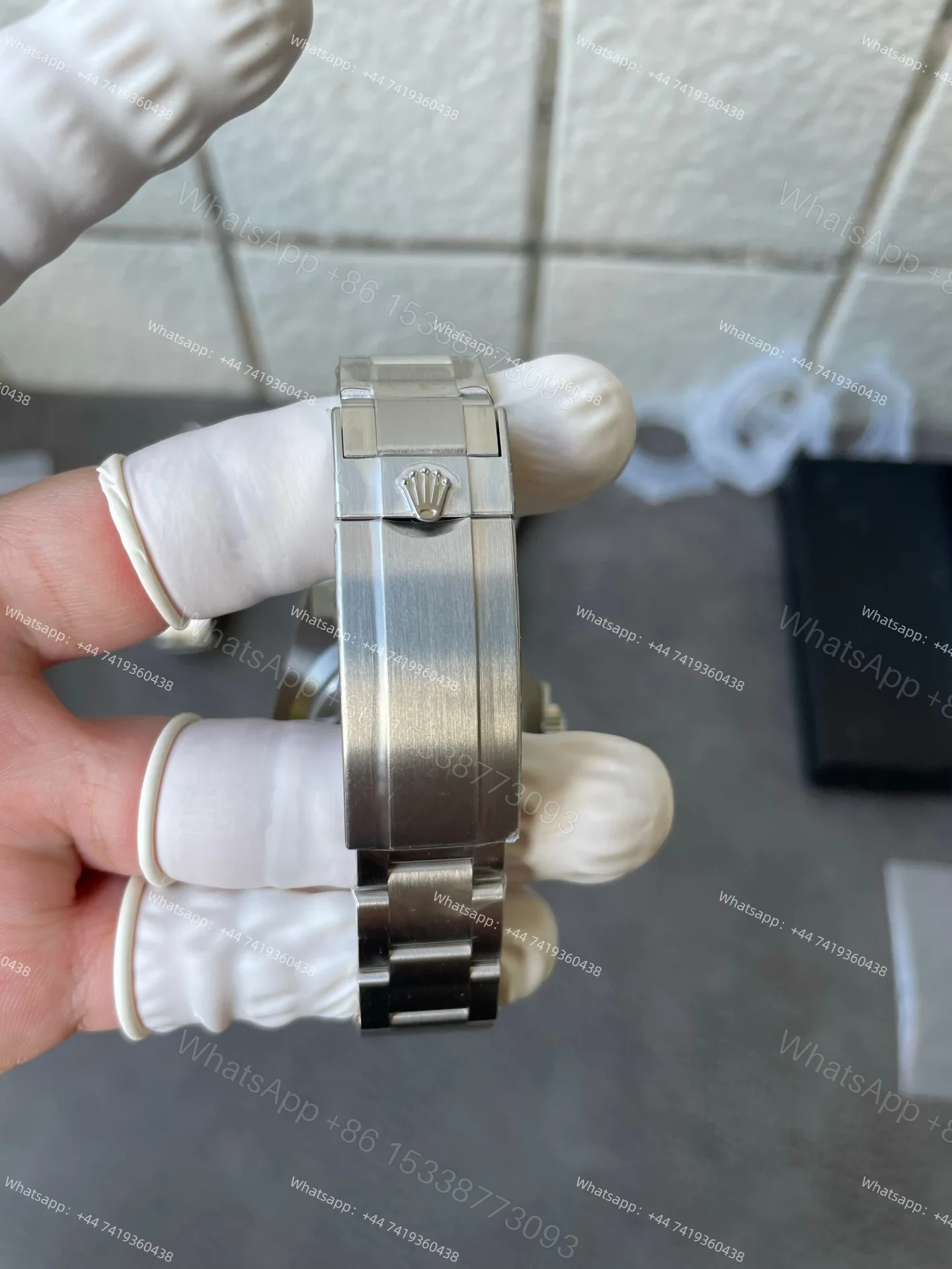 View 11 of Rolex Super Clone Watches 1:1 Hulk Submariner 116610LV