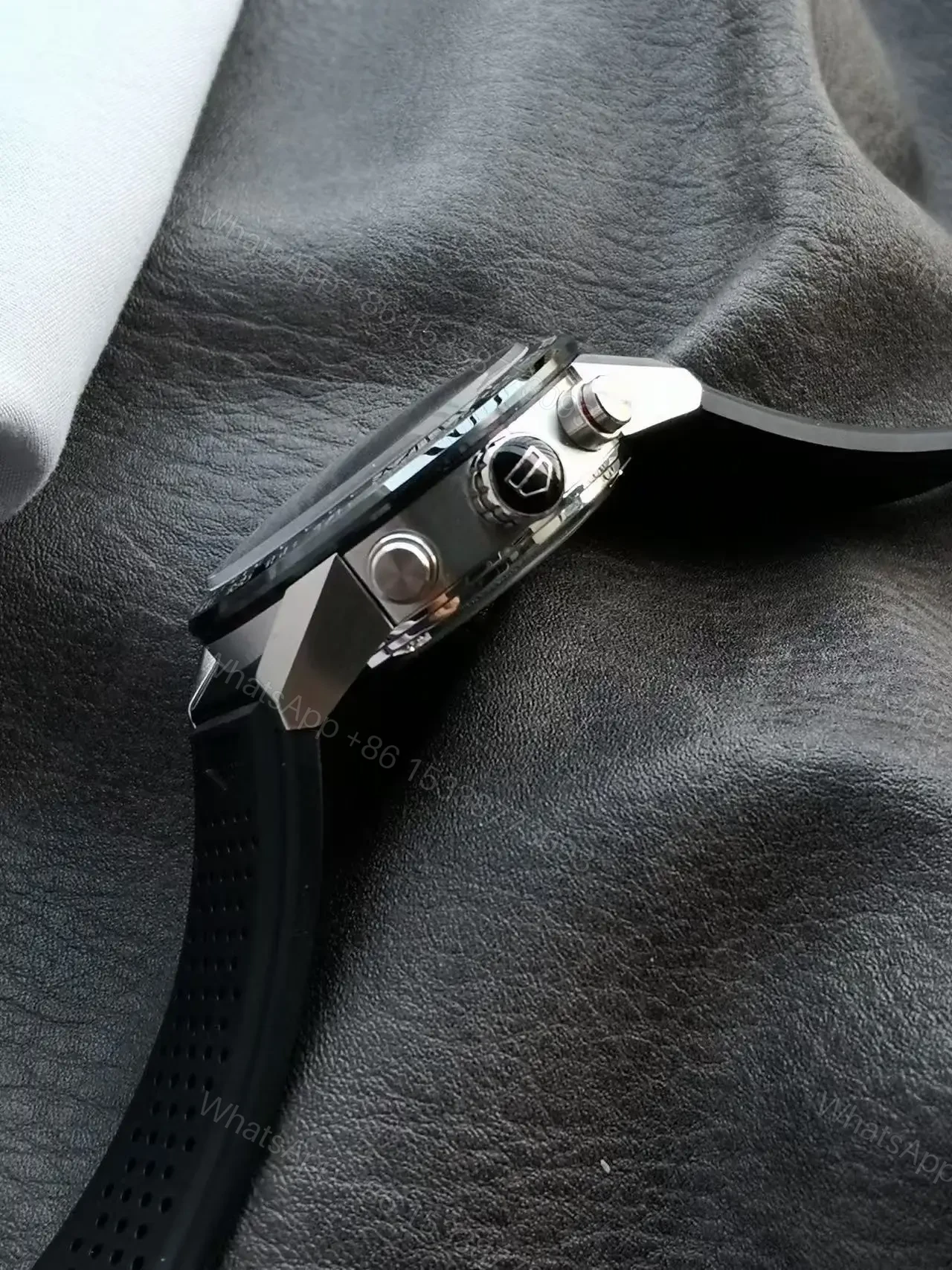 View 5 of TAG Heuer Carrera CBG2A10.FT6168 – Super Clone