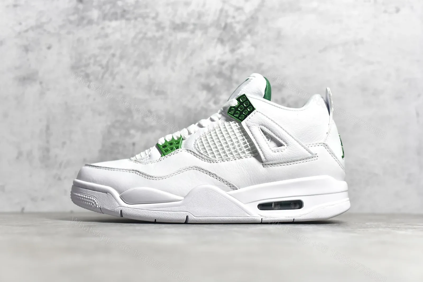 Air Jordan 4 Green Metallic Reps — view 1