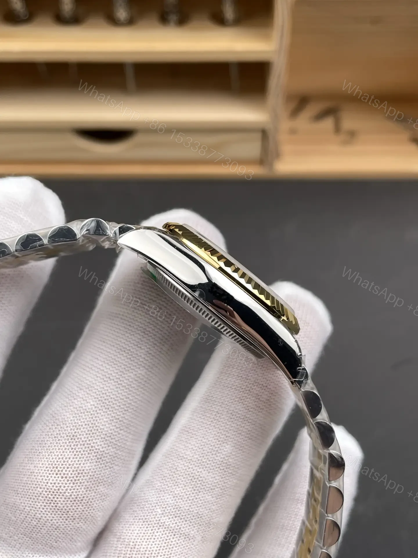 View 6 of Rolex Datejust 31 Stainless Steel Yellow Gold Fluted Grey – Roman Jubilee 278273-0018