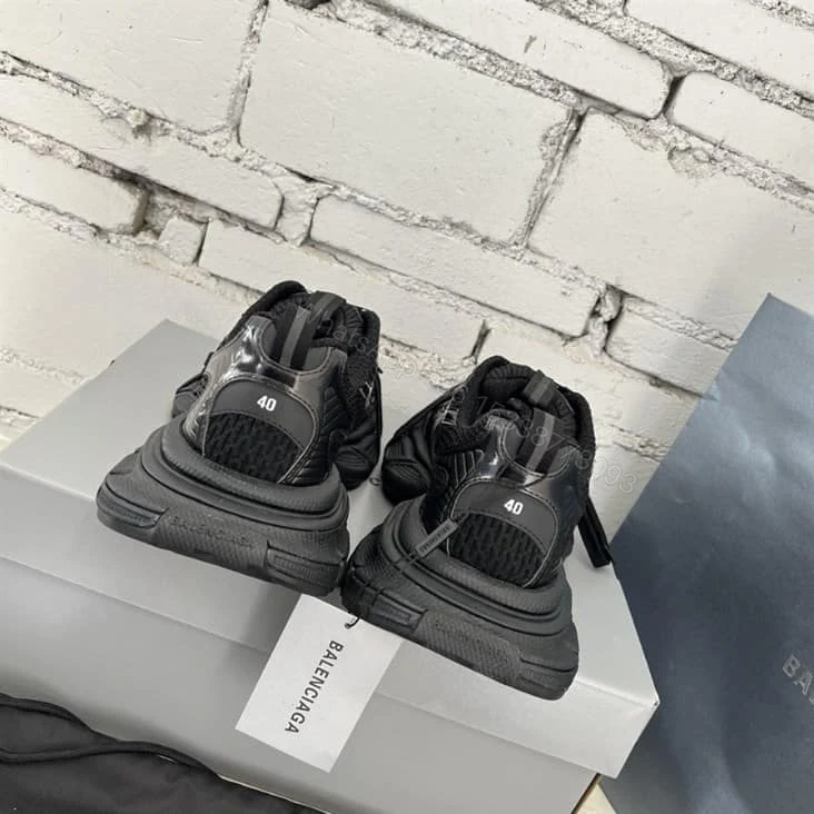 View 5 of BALENCIAGA MEN’S 3XL TRAINERS – BB213