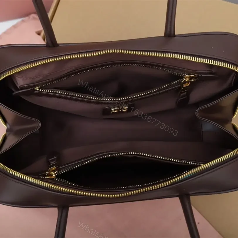 View 9 of 高仿miumiu*5BB172壓紋LOGO手提包小牛皮石楠木色免檢版