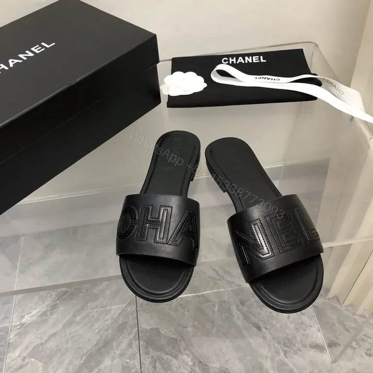 Chanel-Style Leather Slide Sandals â€“ Luxe Everyday Comfort — view 3
