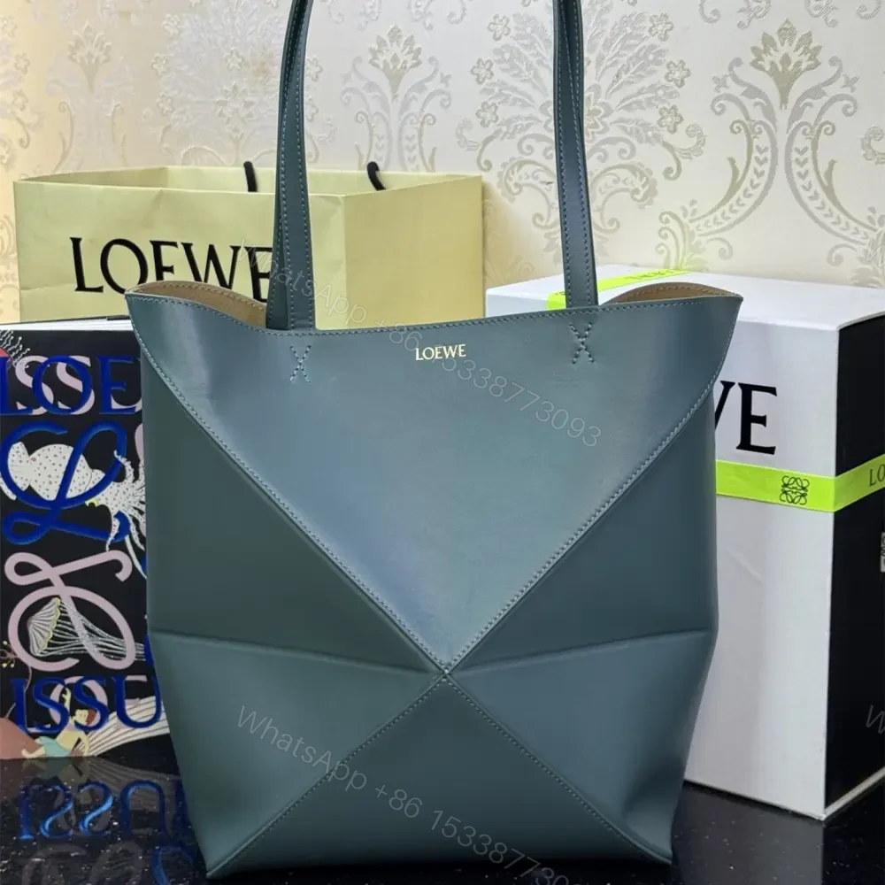 高仿Loewe*Fold系列4535小牛皮Tote手袋綠色中號免檢版 — view 1