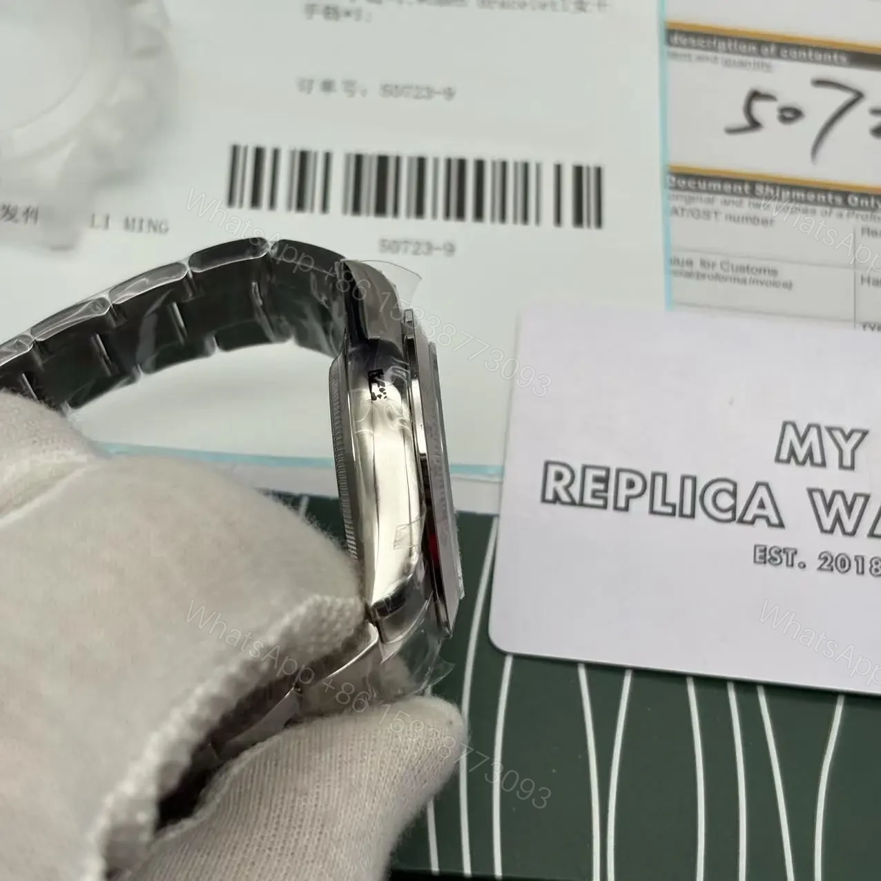 View 7 of Replica Silver Rolex Daytona Swiss Clone model 116520