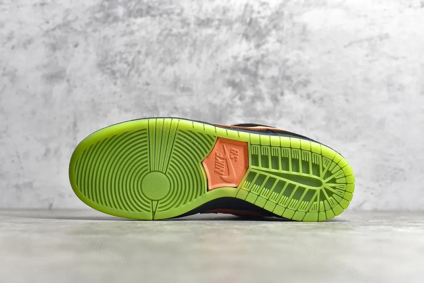 View 7 of Nike Dunk SB Low Night of Mischief Halloween Replicas