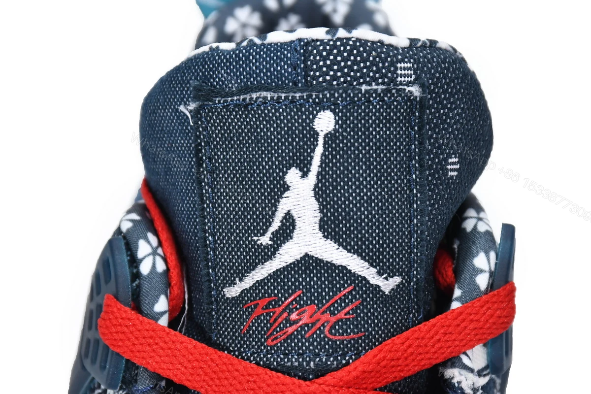 View 4 of Air Jordan 4 Retro SE Deep Ocean CW0898-400
