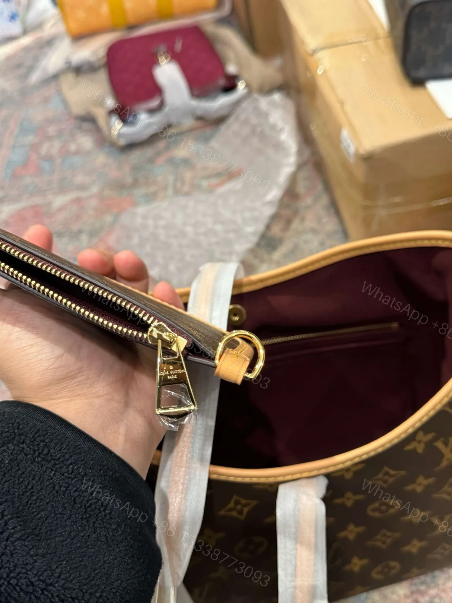 View 7 of Louis Vuitton Handbags LV Carry All MM Monogram Brown Color 39x30x15cm