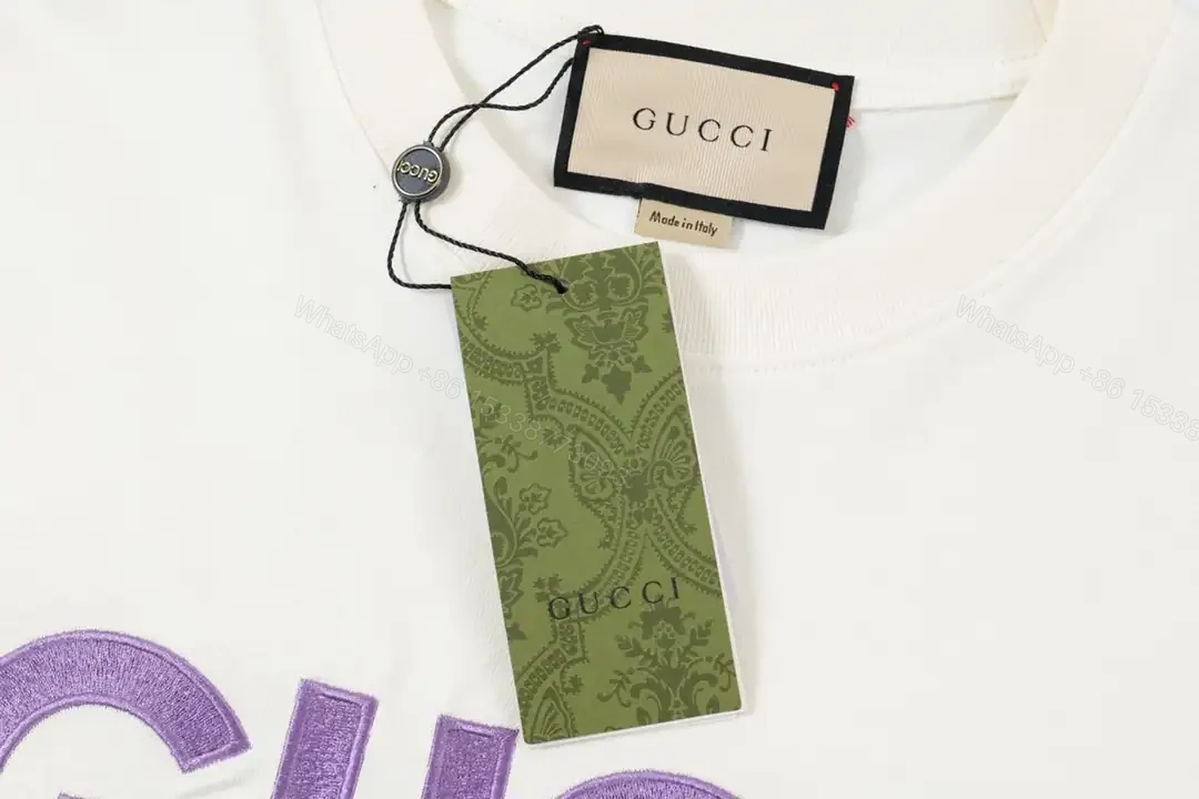 View 4 of Gucci T-Shirt – GC0120