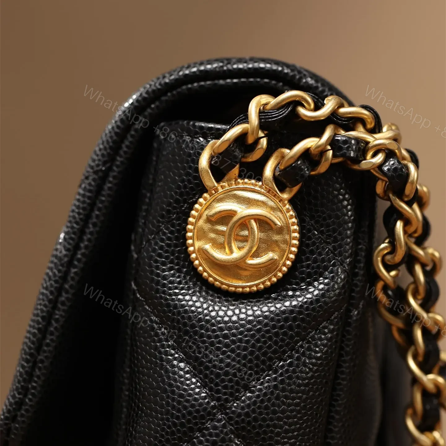 View 8 of 高仿Chanel*22A系列金幣包小牛皮S免檢版