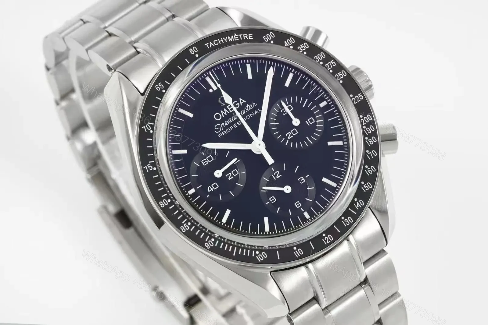 View 6 of Swiss made Best Replica Omega Speedmaster Moonwatch