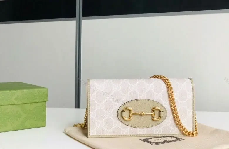 GUCCI Ladies Horsebit Wallet With Chain — view 1