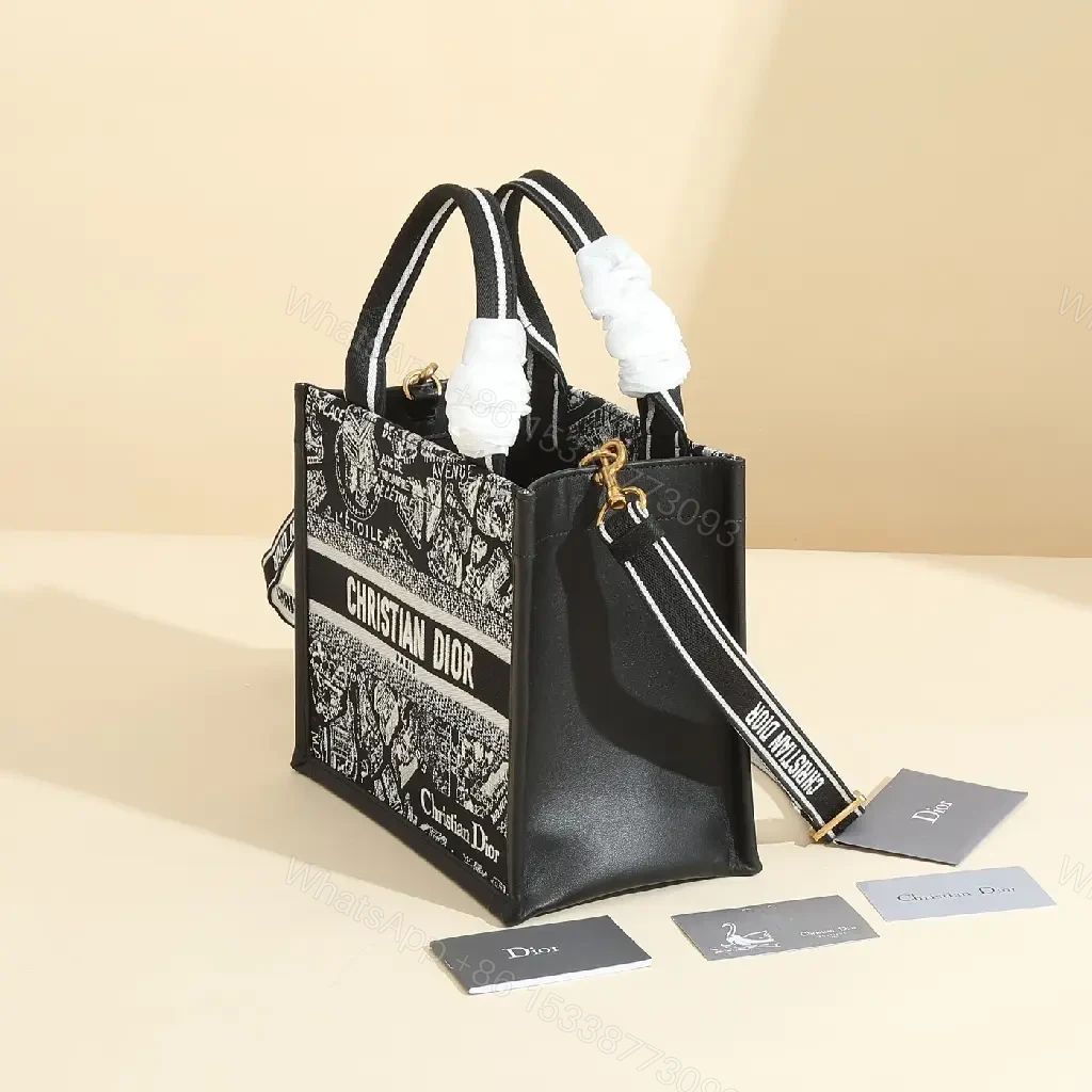 View 5 of Bold Textile City Tote: Modern Graphic Carryall (1)