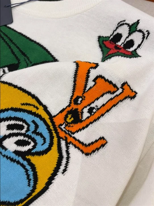 View 6 of LOUIS VUITTON T-SHIRT – LV28