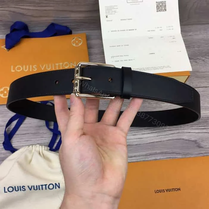 View 4 of LOUIS VUITTON SIMPLE BELT – B176