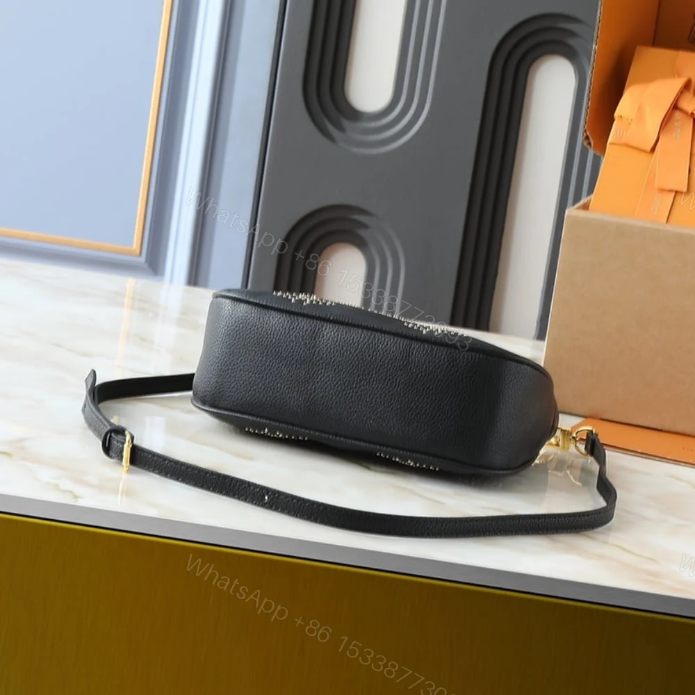 View 7 of LOUIS VUITTON BAGATELLE BLACK 24CM M46735