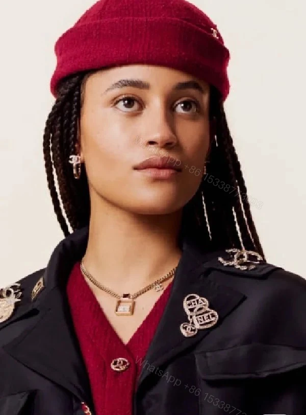 View 5 of EN – Lux Chanel Necklaces 004