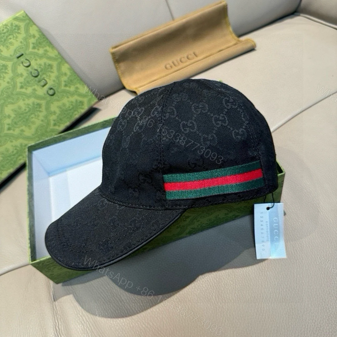 Gucci精品仿製黑色老花棒球帽 隱約GG紋理搭配標誌條紋 — view 1