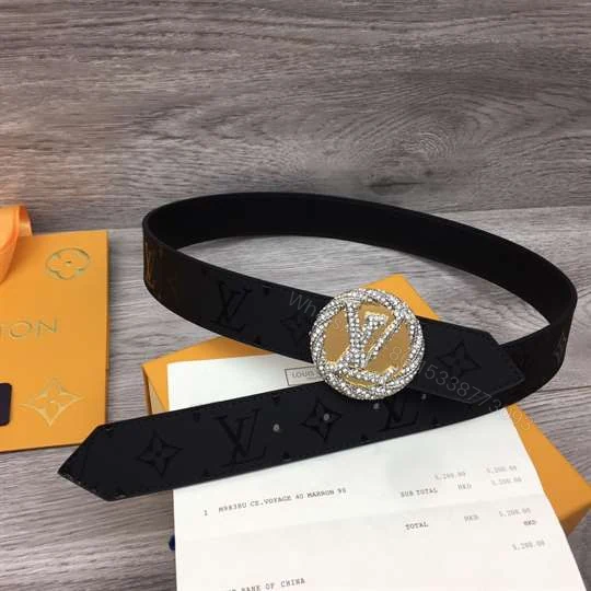 View 3 of LOUIS VUITTON LV CIRCLE PLATE 35MM REVERSIBLE BELT – B155