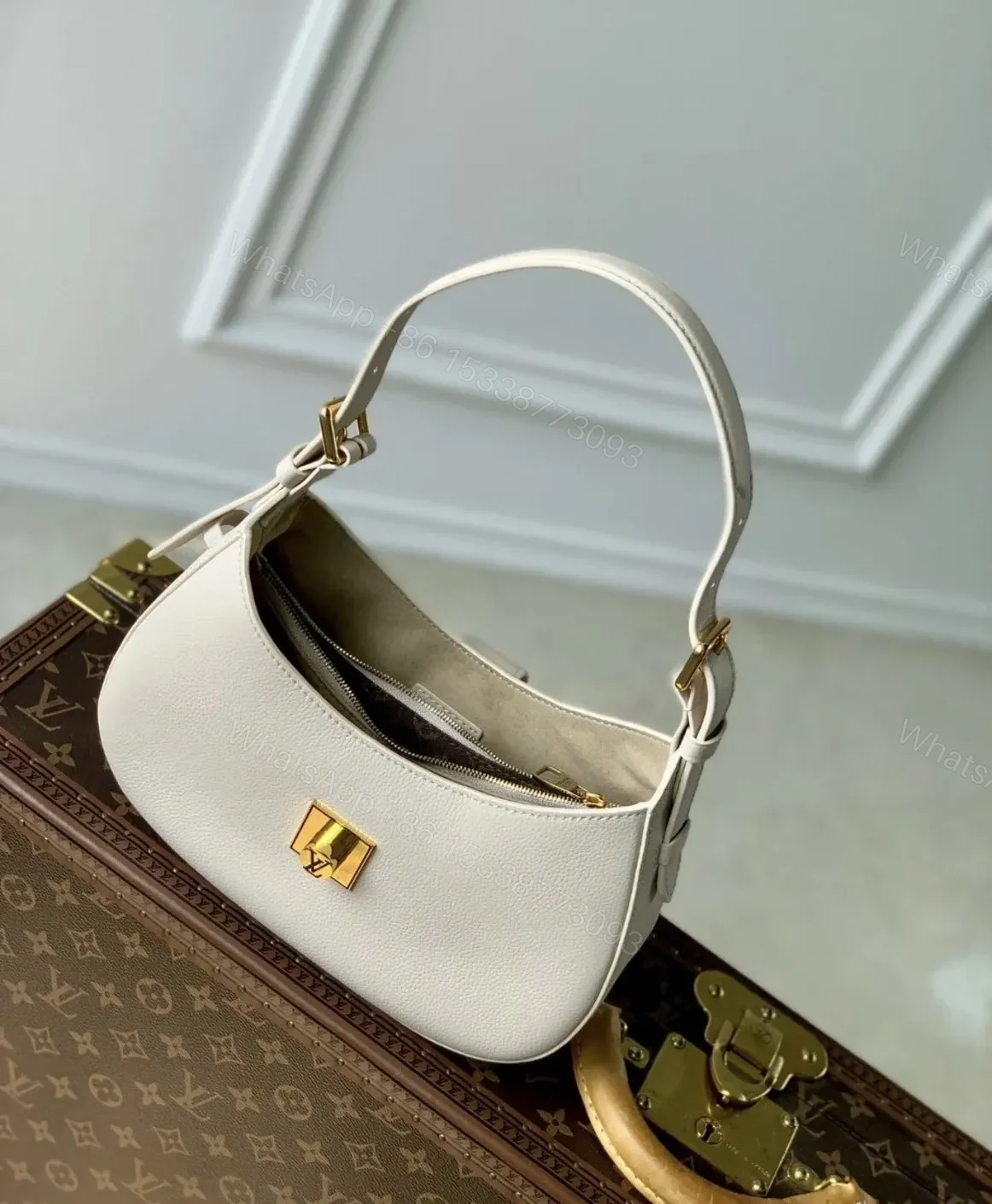 View 2 of Louis Vuitton LV Lowkey Lock Pattern Woman’s Handbags 26x18x7cm