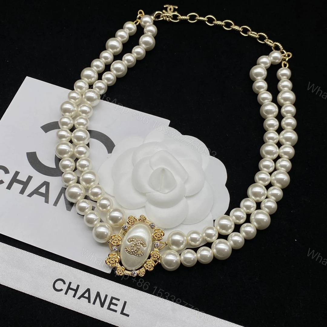 View 2 of EN – Lux Chanel Necklaces 037