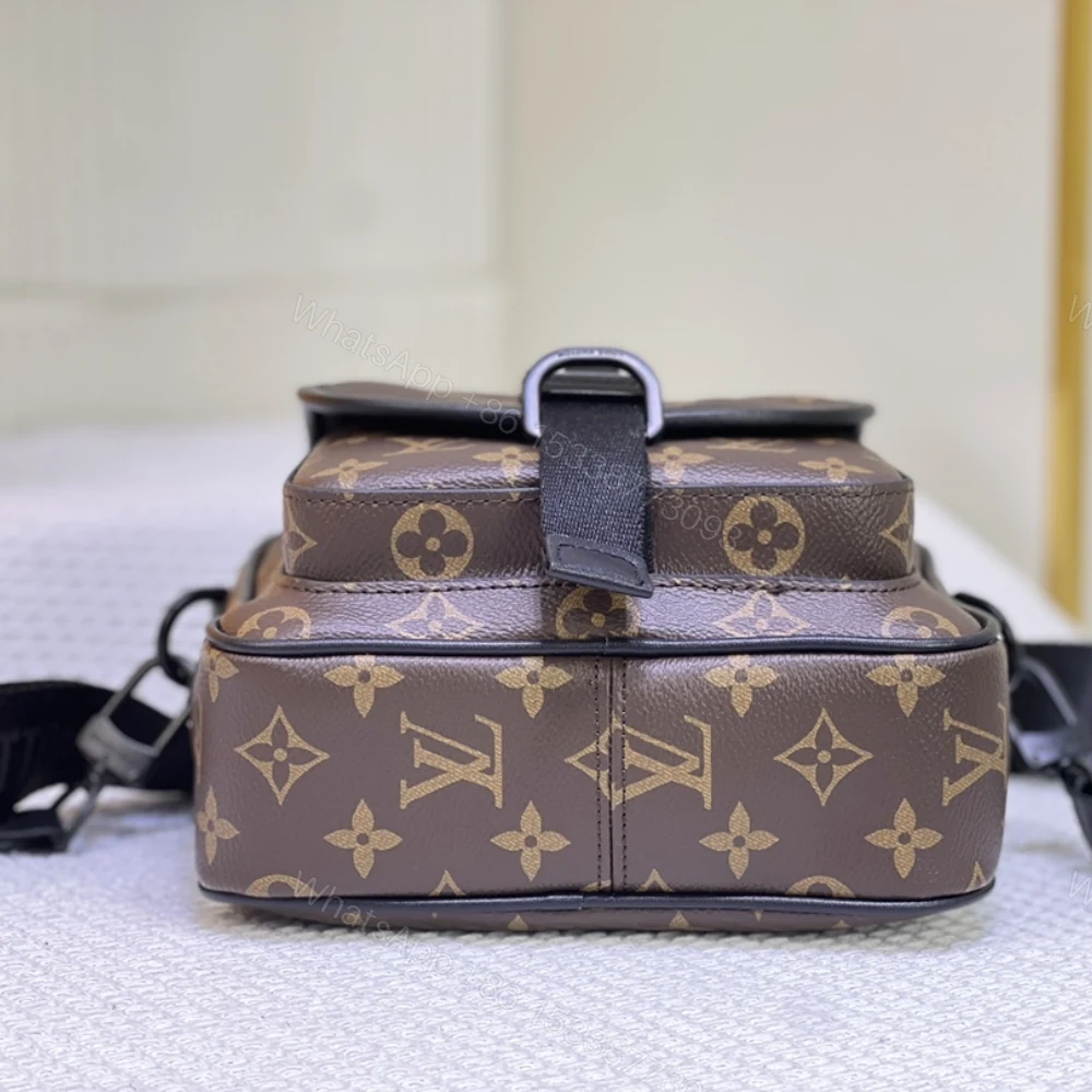 View 5 of LOUIS VUITTON QUEST MESSENGER BROWN 18CM M46973