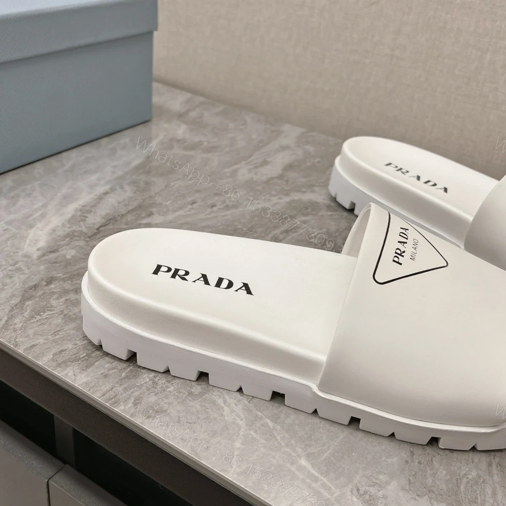 View 8 of 高仿Prada*1XX582M男女同款拖鞋塗層字母白色免檢版