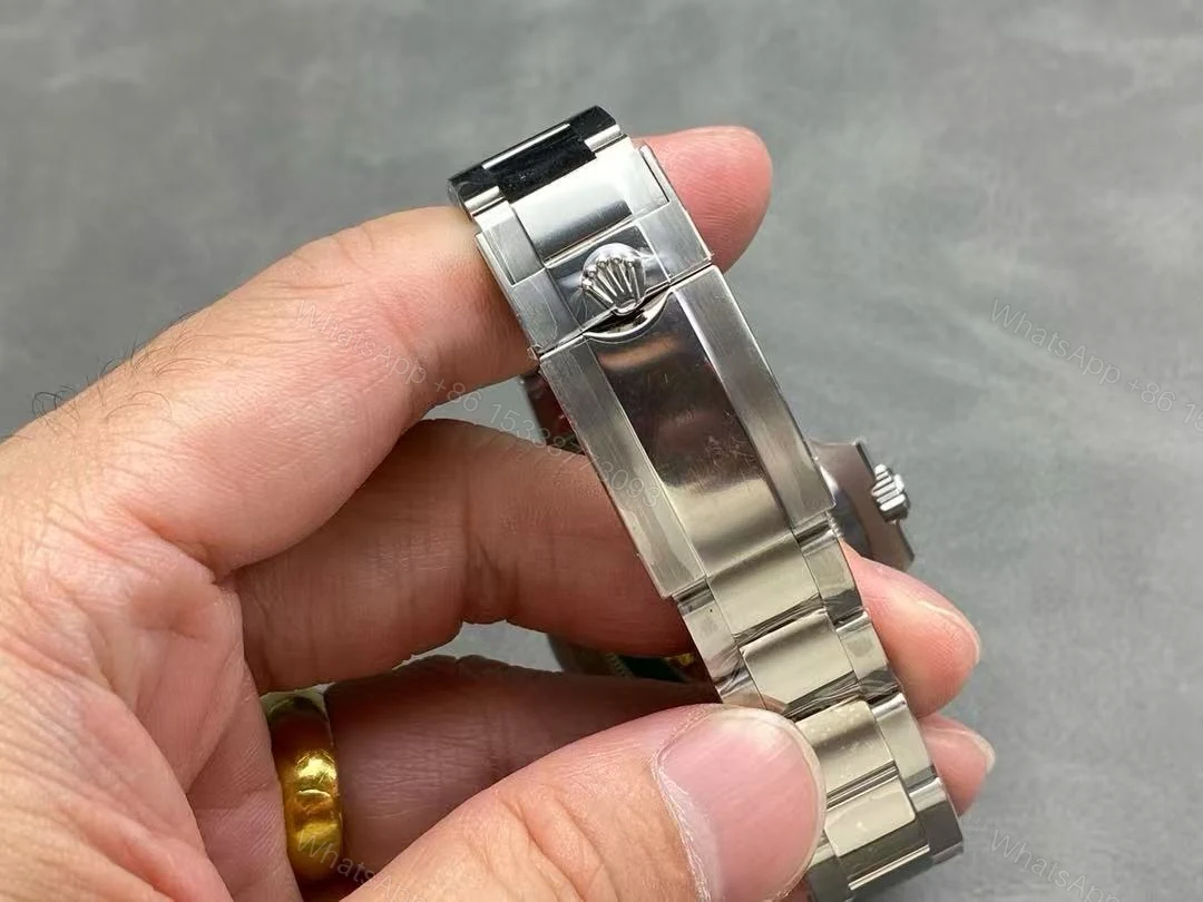 View 9 of Replica Super Clone Rolex GMT Master 2 Silver Black