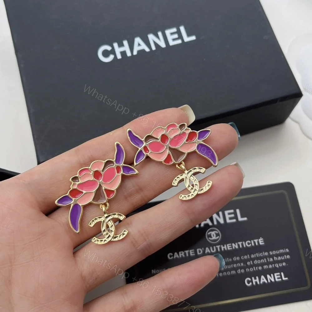 View 5 of CHANEL PENDANT EARRINGS GOLD AND MULTICOLOUR ABF933 B21129 U2138