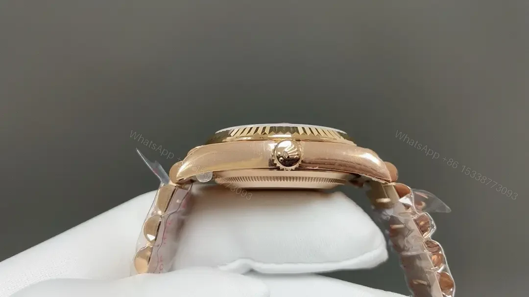 View 4 of Rolex Day-Date 36 Everose Gold – Fluted Green Aventurine President 128235-0068