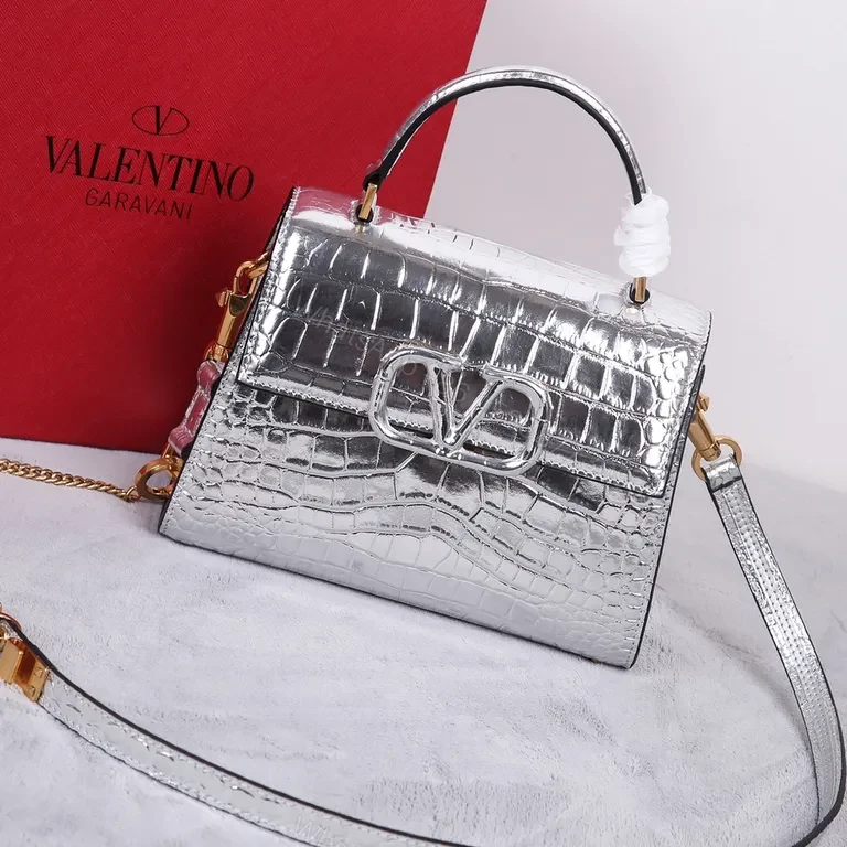 View 4 of Gleaming Croc-Embossed Silver Handbag: Luxe Crossbody Bag