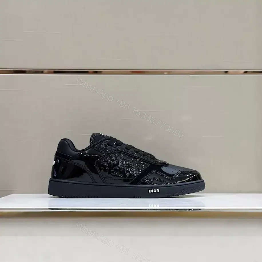 View 2 of B27 LOW-TOP SNEAKER – CD136