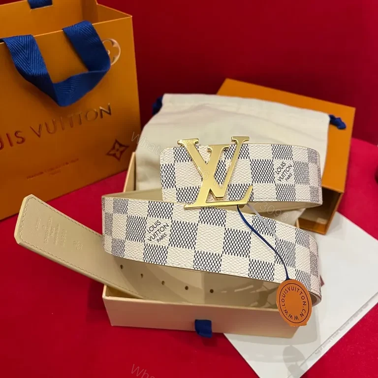 Patterned Canvas Belt: Modern Luxury with LV Buckle, All-Day Comfort — view 1