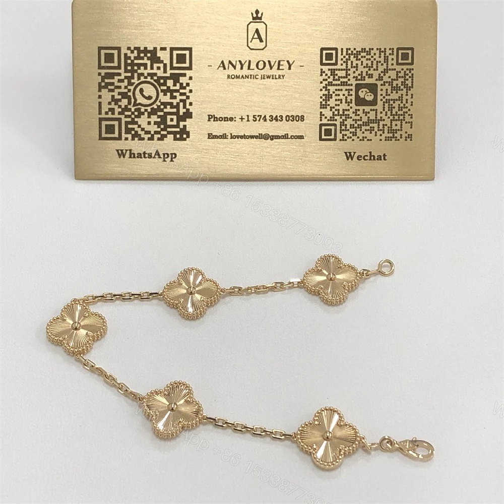 VCA Vintage Alhambra Bracelet 5 Motifs Guilloche Yellow Gold VCARP3JK00 — view 1