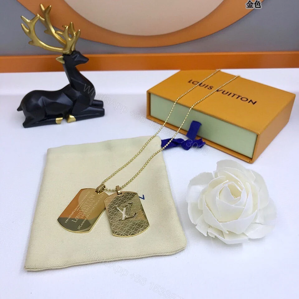 View 3 of Best Quality Necklace LV 021