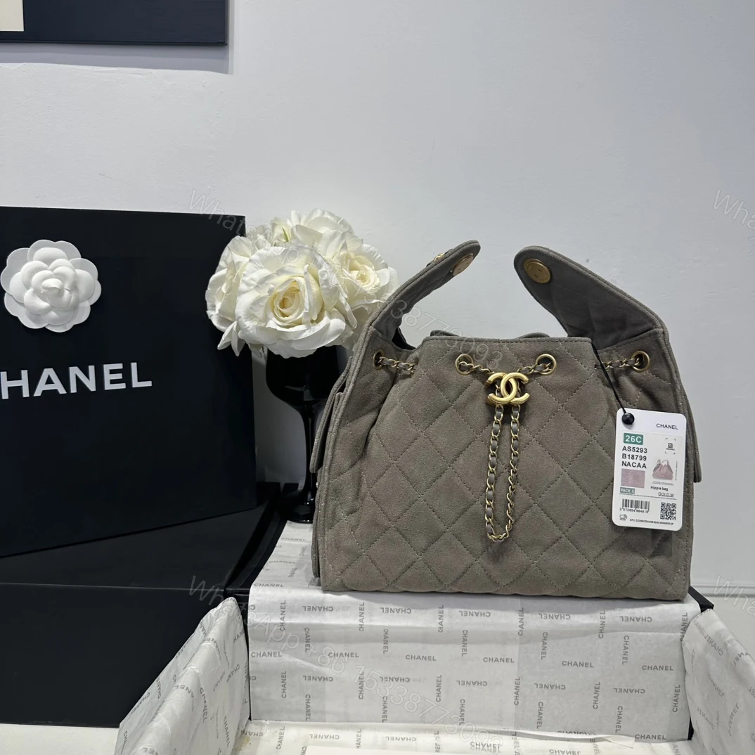 Chanel 高仿水桶包 絨布灰色款 經典金鍊五金設計 — view 1