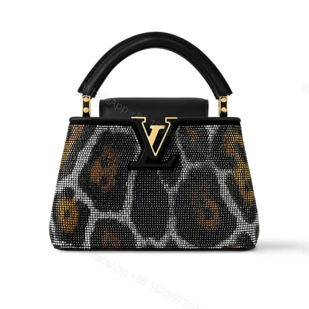 Louis Vuitton Capucines Mini Black 20Cm M13335 — view 1