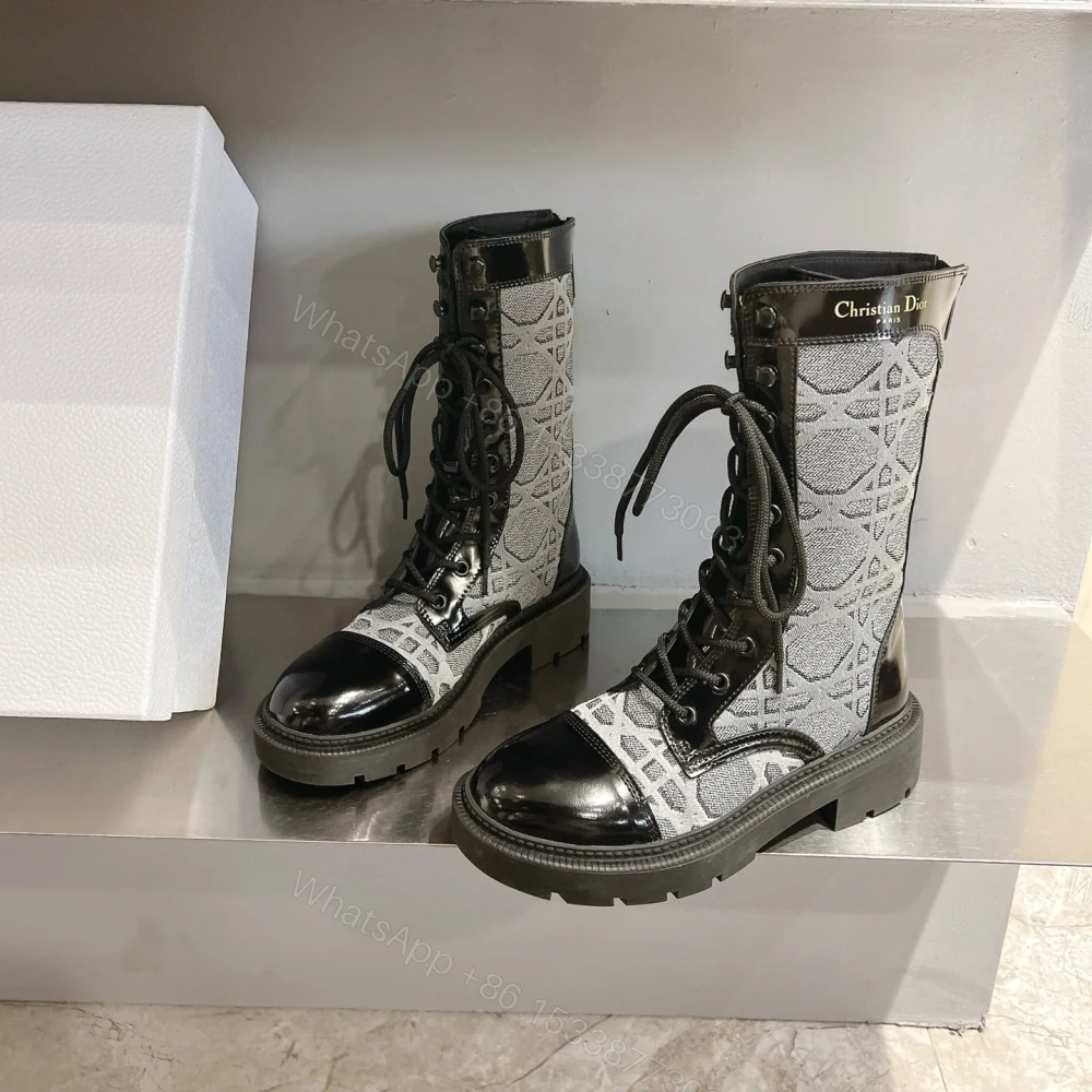 高仿Dior*D-Unit系列KDT134走秀款工裝中筒靴秋冬季灰色免檢版 — view 1