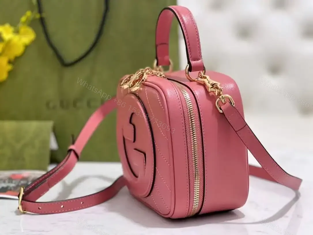 View 4 of GUCCI BLONDIE TOP HANDLE BAG – GBC086