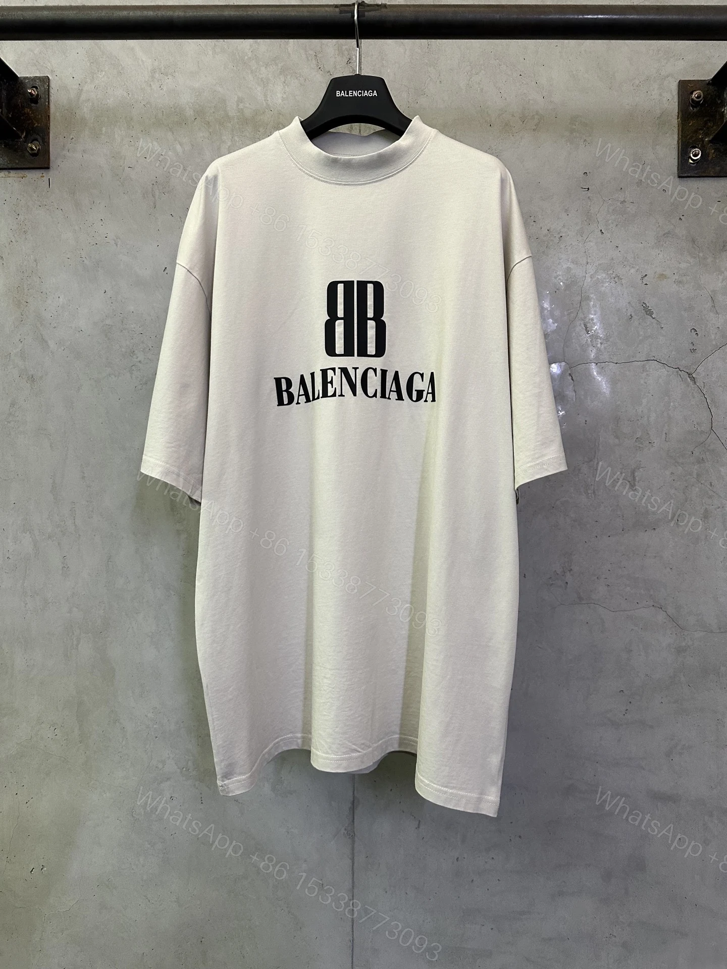 Balenciaga 原單 男款藍色圖案Logo短袖T恤 潮流設計款 — view 1