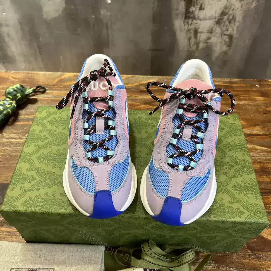View 3 of GUCCI RUN SNEAKERS IN PINK AND BLUE – GC162