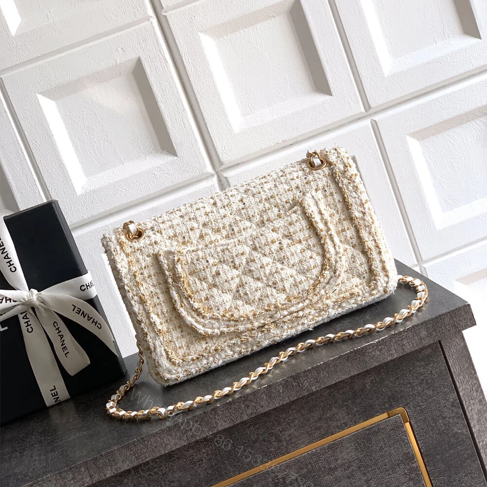 View 4 of Chanel Classic 11.12 Handbag(HIGH-END GRADE)