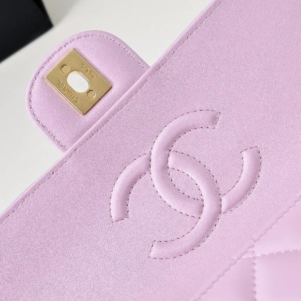 View 5 of Chic Quilted Carryall Bag: Soft Pink, Gold Chain, Luxe Carryall
