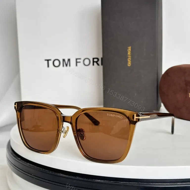 View 3 of Bold Modern Sunglasses: Gradient Lenses, Premium Acetate Edge