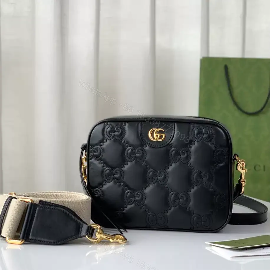 View 2 of GG MATELASSÉ SMALL BAG – GBC106