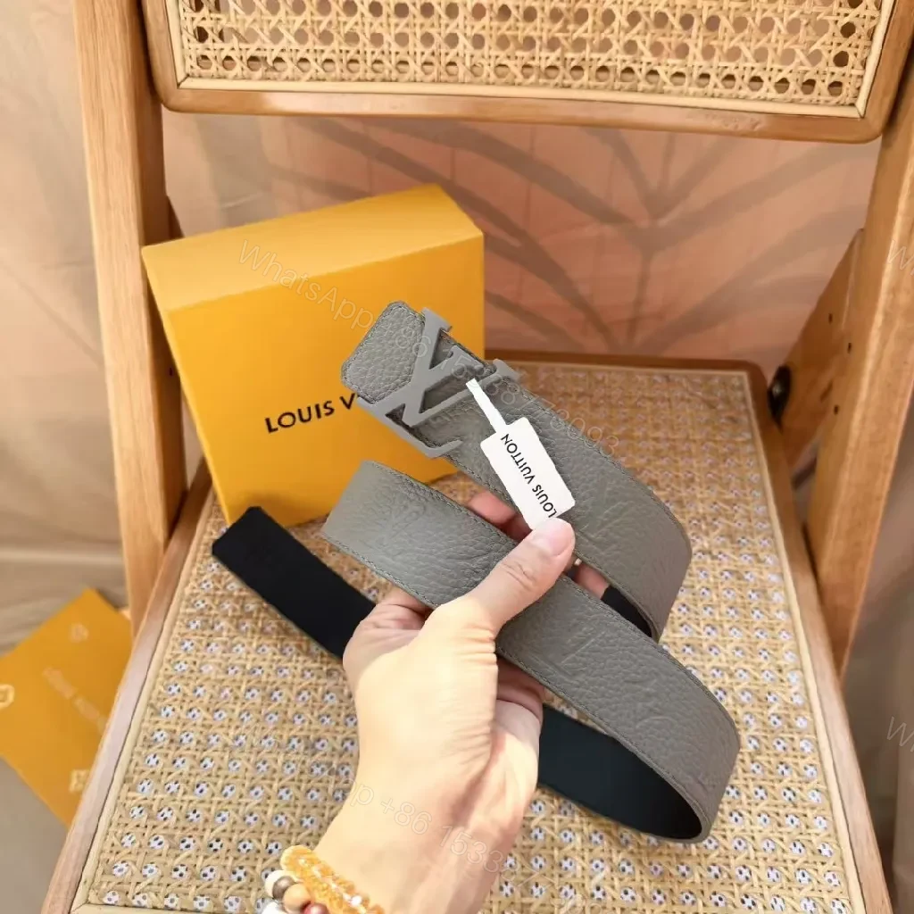 Grey Leather Belt: Textured, Subtle Luxe Hardware Belt — view 1