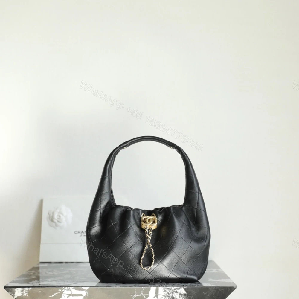 高仿Chanel*26C系列AS5976小牛皮手提包黑色免檢版 — view 1