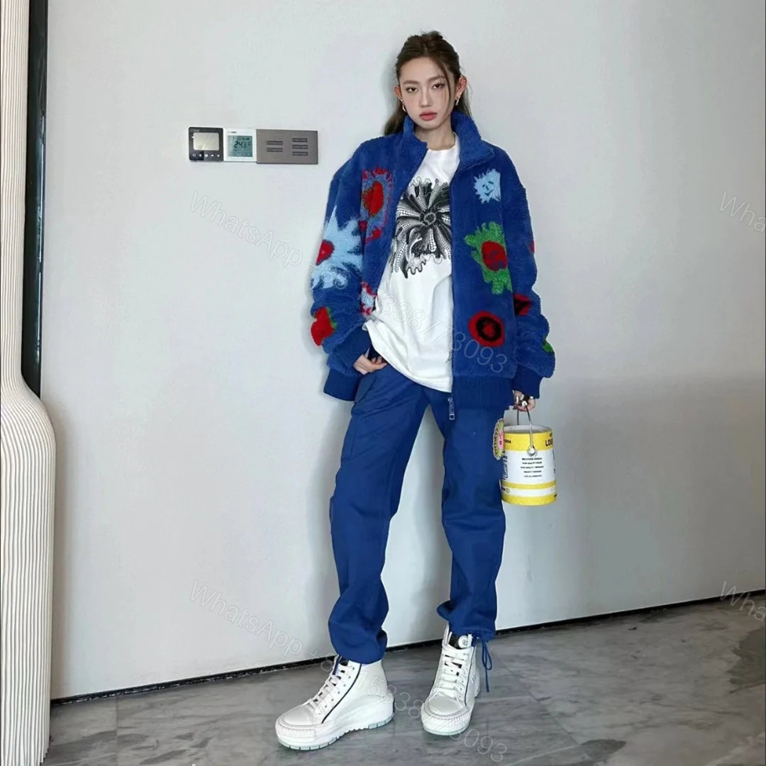 View 16 of 高仿LV*SS23系列1AB6XE三方聯名休閒褲套裝藍色