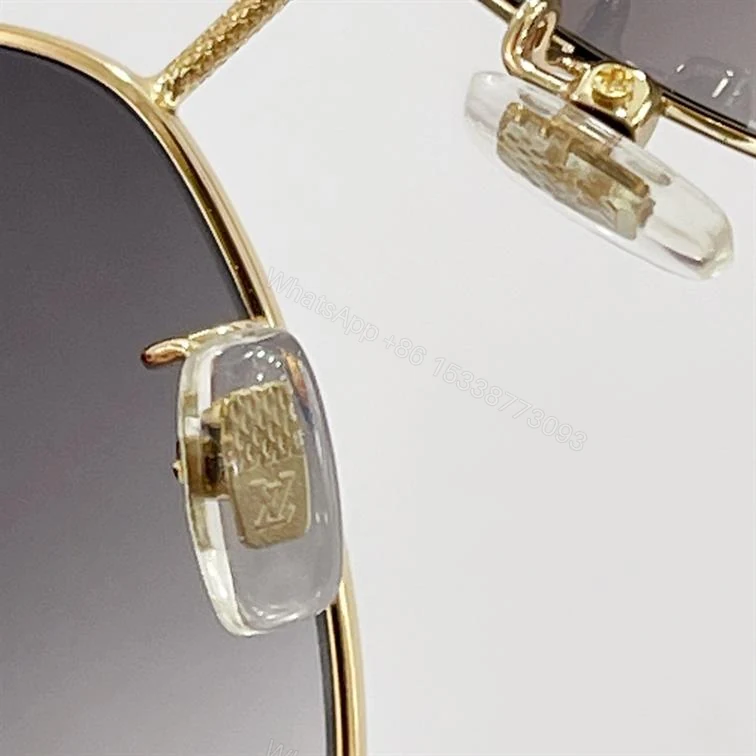 View 3 of LV SUNGLASSES – GLVT14