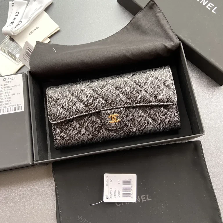 Lux Quilted Cardholder Wallet - Gold CC Clasp, Slim Chic — view 1